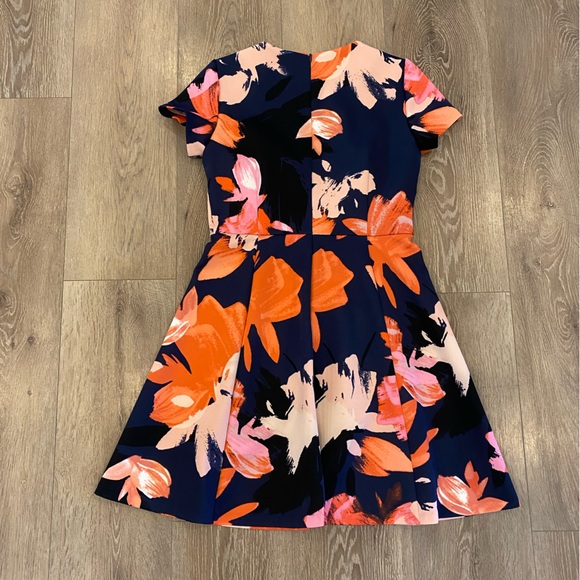 Vince Camuto Floral Fit and Flare with Cap Sleeves - Picture 6 of 6